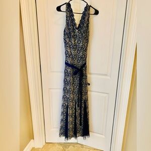 Elegant Lace embroidered Maxi Dress 2X – Navy & Cream Flowy Wedding Guest Gown